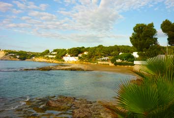Apartamentos Moraira. Playa Platgetes